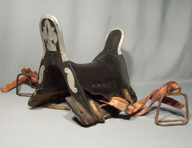 turkish-saddle